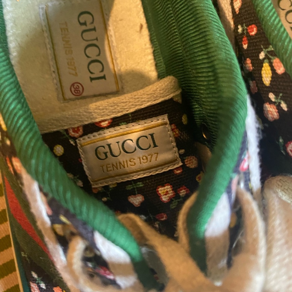 Gucci Limited Edition Sneaker with Liberty of London floral Print size 38 - Picture 3 of 11